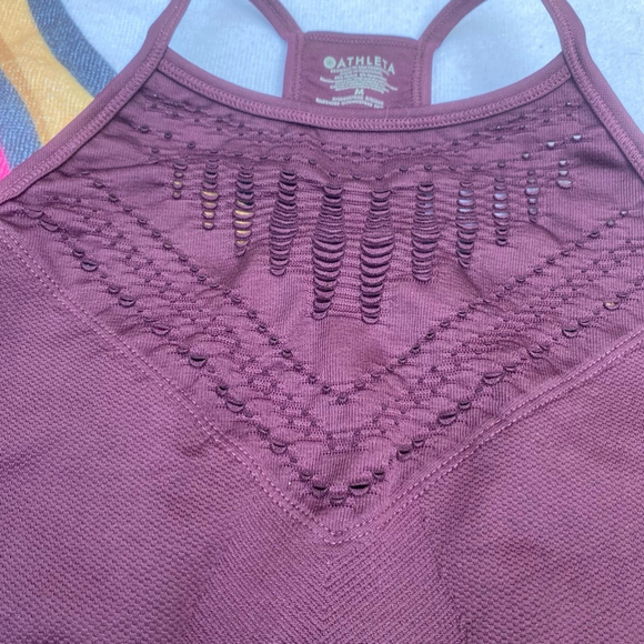 Cropped tank top fitness girly gym Women's Athleta Sports Bra, Burgundy, Size M - Picture 6 of 9